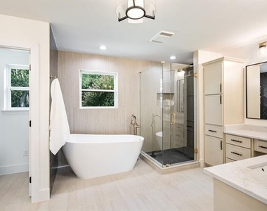 890 Topaz Lane - Photo Thumbnail 13