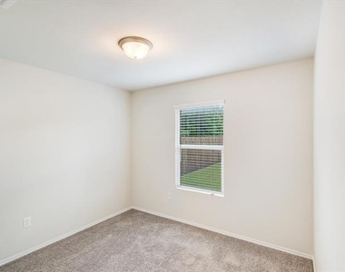 405 Glendale Road - Photo Thumbnail 29