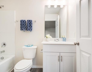 405 Glendale Road - Photo Thumbnail 26