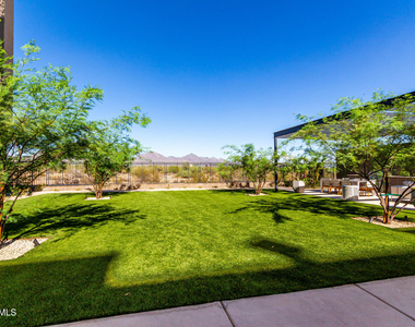 19355 N 73rd Way - Photo Thumbnail 20