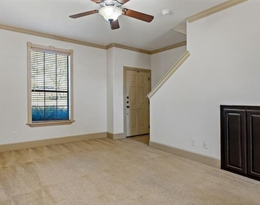 11118 Marion Road - Photo Thumbnail 7