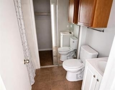 9823 Walnut Street - Photo Thumbnail 4