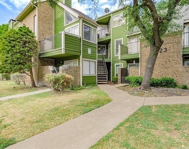 9823 Walnut Street - Photo Thumbnail 2