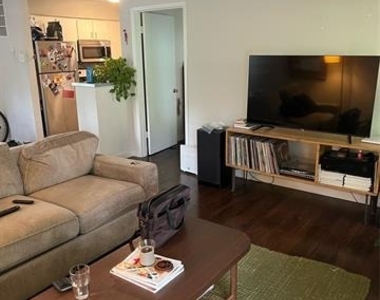 4231 Gilbert Avenue - Photo Thumbnail 3