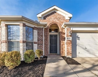 5128 Birchwood Drive - Photo Thumbnail 1