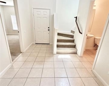 1105 First Street - Photo Thumbnail 3
