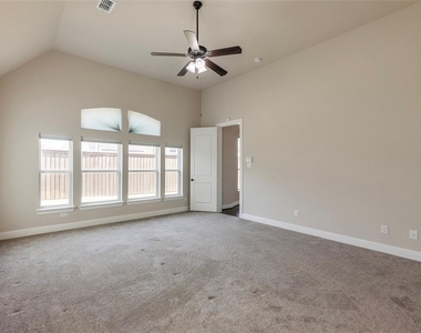 4802 Comstock Way - Photo Thumbnail 22