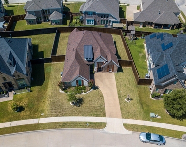 4802 Comstock Way - Photo Thumbnail 39