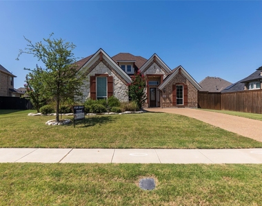 4802 Comstock Way - Photo Thumbnail 33