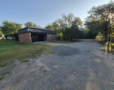 4405 O'neal Street - Photo Thumbnail 14