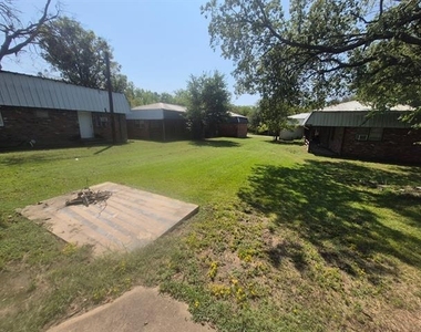 4405 O'neal Street - Photo Thumbnail 15