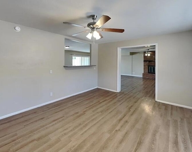 111 E Mckinley Street - Photo Thumbnail 12