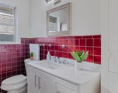 137 Lynn Avenue - Photo Thumbnail 18
