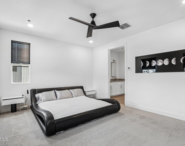 3200 N 39th Street - Photo Thumbnail 13