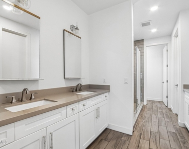 3200 N 39th Street - Photo Thumbnail 14