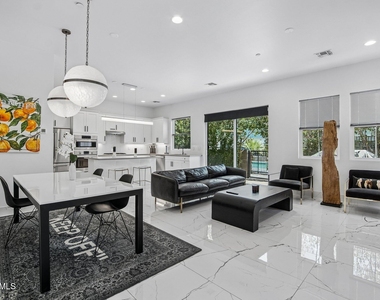 3200 N 39th Street - Photo Thumbnail 6