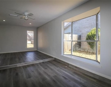 603 Glen Rock Place - Photo Thumbnail 7