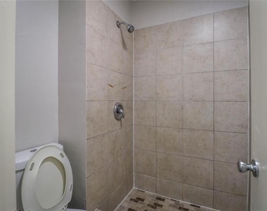 603 Glen Rock Place - Photo Thumbnail 13