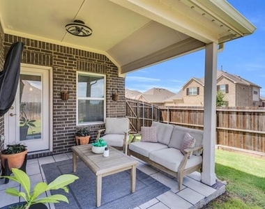 1001 Twisting Ridge Terrace - Photo Thumbnail 21