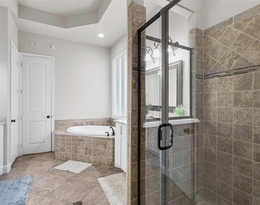 4919 Dominion Boulevard - Photo Thumbnail 16