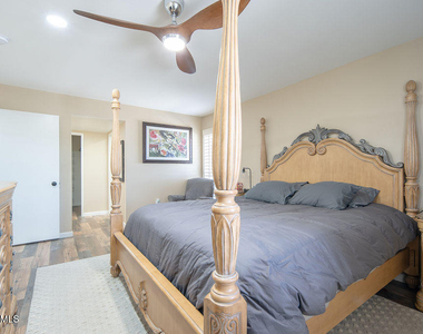 9605 W Briarwood Circle - Photo Thumbnail 8