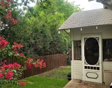 815 Haynes Street - Photo Thumbnail 11