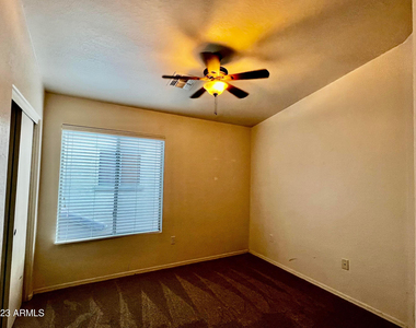 2250 E Deer Valley Road - Photo Thumbnail 14