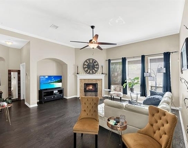 8120 Holliday Road - Photo Thumbnail 4