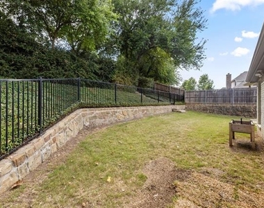 505 Inwood Street - Photo Thumbnail 37