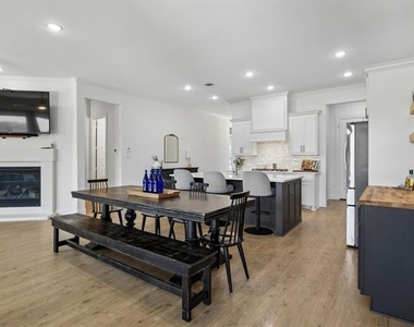 510 Aster Lane - Photo Thumbnail 11