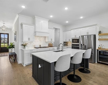 510 Aster Lane - Photo Thumbnail 10