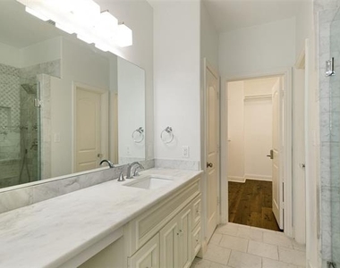7212 Scotland Court - Photo Thumbnail 23
