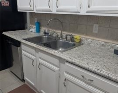 5012 Wagner Circle - Photo Thumbnail 7