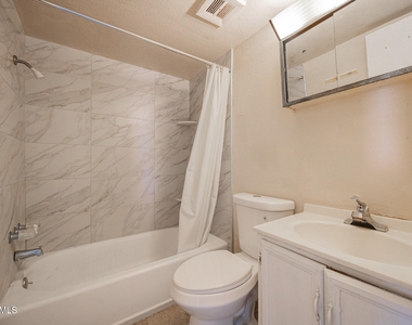 1017 S Mariana Street - Photo Thumbnail 8