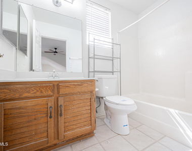 489 W Carmen Street - Photo Thumbnail 19