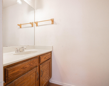 489 W Carmen Street - Photo Thumbnail 12