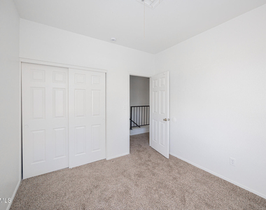 489 W Carmen Street - Photo Thumbnail 18