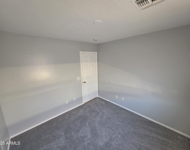 1950 E Los Alamos Street - Photo Thumbnail 23