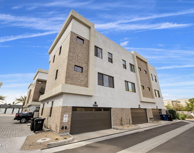 406 W 7th Street - Photo Thumbnail 14