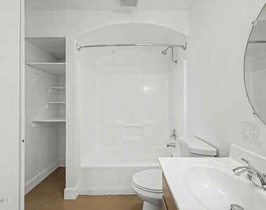 16223 N 40th Place - Photo Thumbnail 50