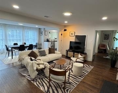 722 S Prairieville - Photo Thumbnail 2