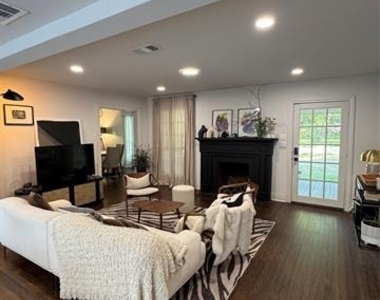 722 S Prairieville - Photo Thumbnail 4