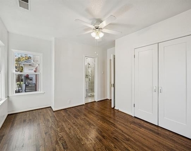 4147 Emerson Avenue - Photo Thumbnail 8