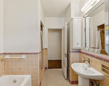 4147 Emerson Avenue - Photo Thumbnail 10