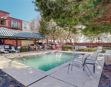 4605 Cedar Springs Road - Photo Thumbnail 18