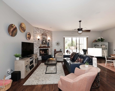 4815 E Casey Lane - Photo Thumbnail 17