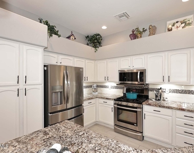 4815 E Casey Lane - Photo Thumbnail 11