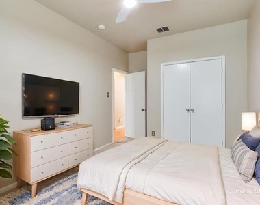 3729 Verde Drive - Photo Thumbnail 16