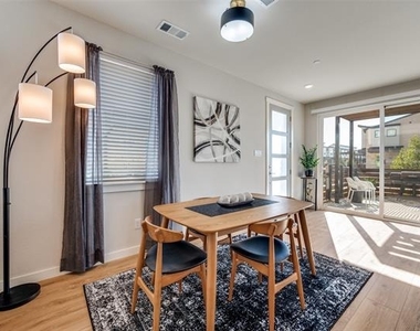3711 Rosemont Drive - Photo Thumbnail 7