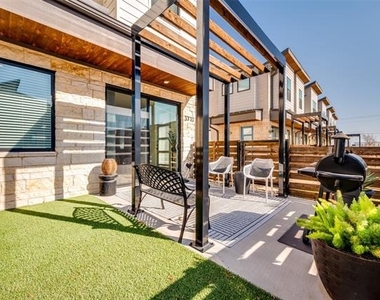 3711 Rosemont Drive - Photo Thumbnail 23